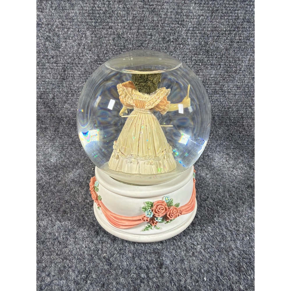 Maud Humphrey Bogart My First Dance Musical Snow Globe Limited Edition H5655